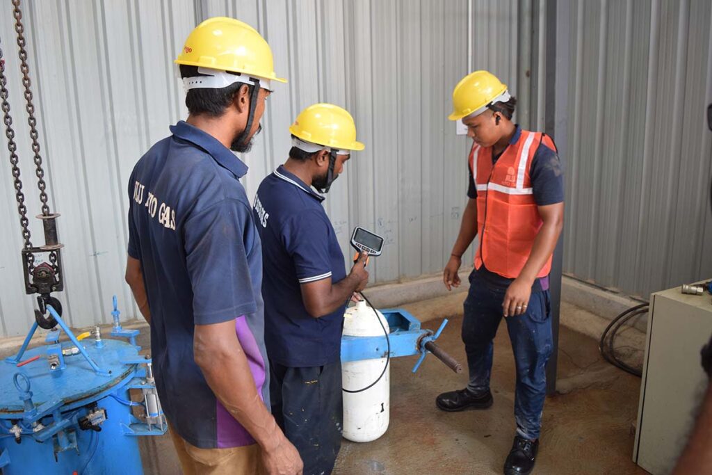 thickness measurement at jilu auto gas